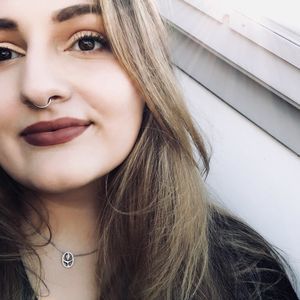 Meet your Posher, Linnie